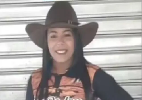 
					Mulher é atraída para emboscada e morta pela ex do namorado na Bahia
				
				