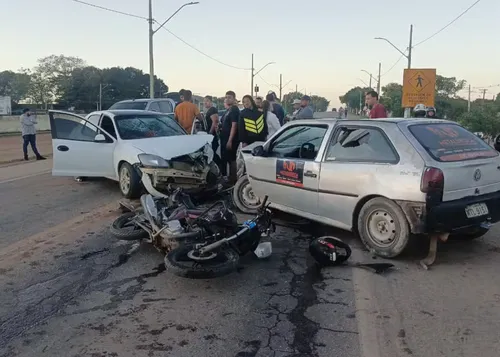 
				
					Mulher morre e sete pessoas ficam feridas após acidente na Bahia
				
				