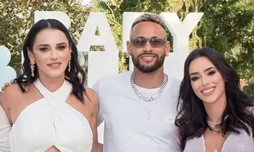 
					Neymar se pronuncia após ida da mãe de Biancardi para mansão dele
				
				