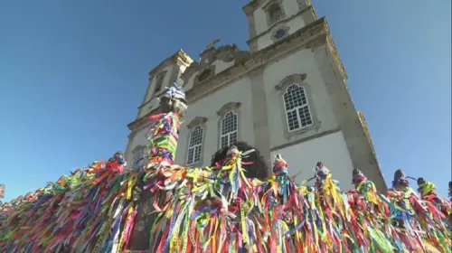 
				
					Número de católicos cai na Bahia, enquanto o de evangélicos dispara
				
				