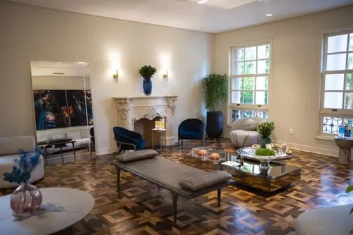 
					O que diz o médico alvo da PF acusado de fabricar Mounjaro ilegalmente
				
				