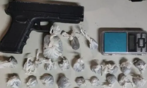 
					Operação apreende arma de fogo e droga em Formosa do Rio Preto
				
				