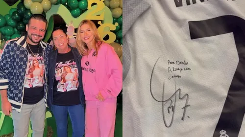 
					Padrasto de Virginia Fonseca ganha presente autografado de Vini Jr
				
				