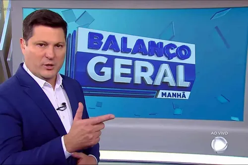 
					Eleandro Passaia dá surra em rival e humilha SBT com 'Balanço Geral'
				
				