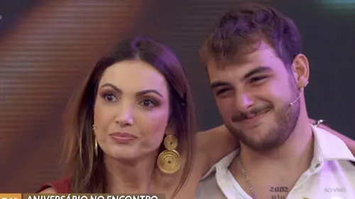 
					Patrícia Poeta chora ao falar da saúde do filho após surpresa de Cauã
				
				