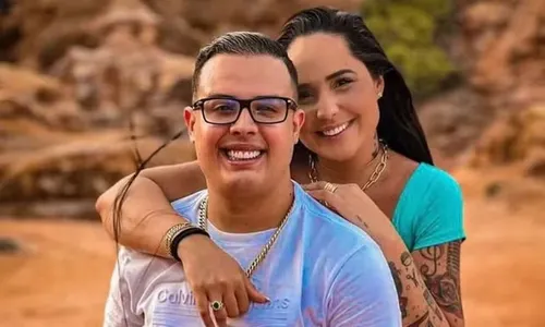 
					Perlla arma barraco e bate-boca com affair do ex-marido; VÍDEO
				
				
