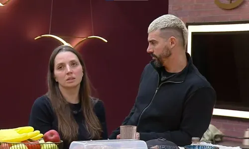 
					Power Couple 2025: Carol detona aliados após atitude: 'Sem noção'
				
				