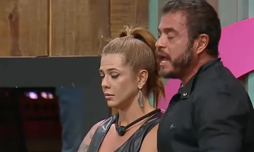 
				
					Power Couple 2025: Dhomini se revolta com Victor Pecoraro e faz ameaça
				
				