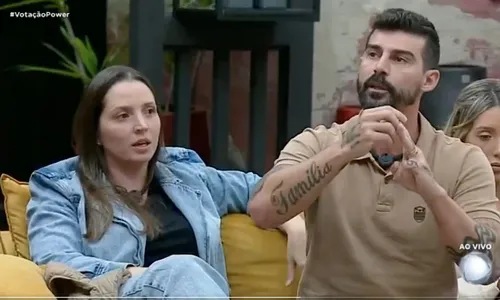 
				
					'Power Couple': esposa de Dhomini polemiza com acusação contra Carol
				
				