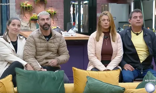 
				
					Power Couple: Dhomini debocha, bronca de Andreoli e traição de amigos
				
				