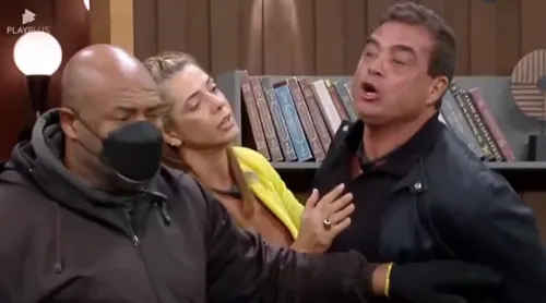 
				
					Enquete Power Couple: Dhomini e Adriana crescem após briga caótica
				
				