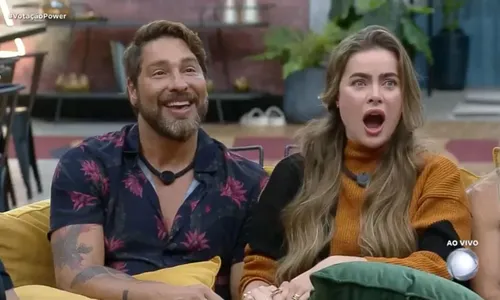 
					Record dá rasteira no SBT com cartada do 'Power Couple'
				
				