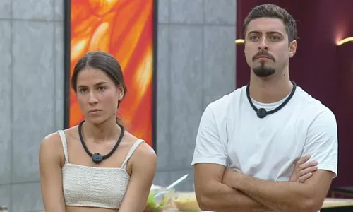 
				
					Power Couple: Talira machuca partes íntimas e Rayanne humilha rivais
				
				