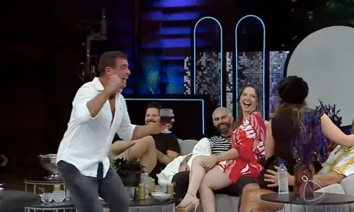 
				
					Power Couple: casal troca farpas, Dhomini surpreende e Nat muda jogo
				
				