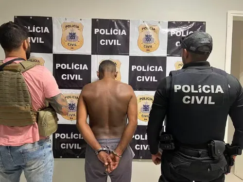 
					Preso suspeito de estuprar e fotografar filha de 10 anos na Bahia
				
				