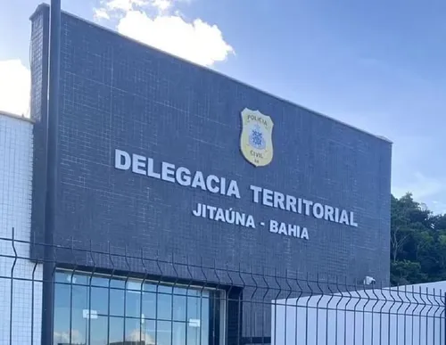 
				
					Preso suspeito de estuprar neta da companheira no interior da Bahia
				
				