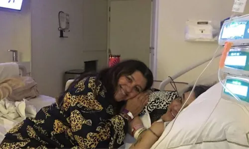 
					Preta Gil recebe visita de Regina Casé nos EUA e se declara
				
				