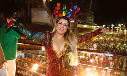 
					Amiga de Preta Gil briga com internauta: 'Tomara que ela puxe seu pé'
				
				