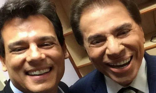 
					Celso Portiolli desabafa ao relembrar morte de Silvio Santos: ‘Pai'
				
				