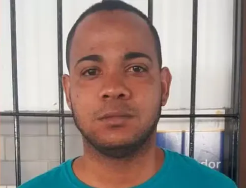 
					Quatro morrem e 14 são presos em ação após confrontos na Bahia
				
				