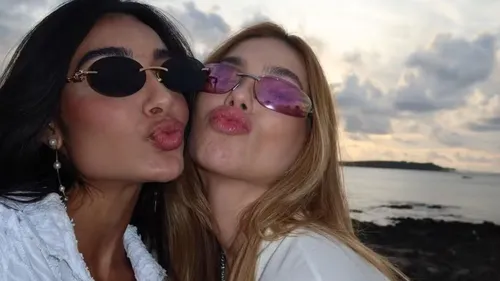 
					Quem é Duda Freire, amiga de Virginia que teve o pai preso
				
				