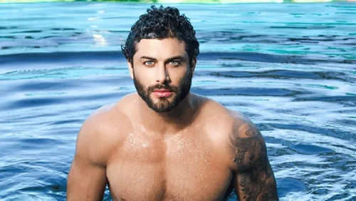 
					Quem é Jesus Luz, ex de Madonna que vende conteúdo adulto
				
				