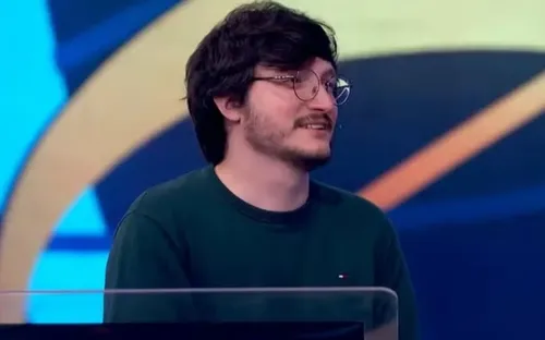 
					Quem é Matheus Faria, amigo de famoso que levou R$ 100 mil no Domingão
				
				