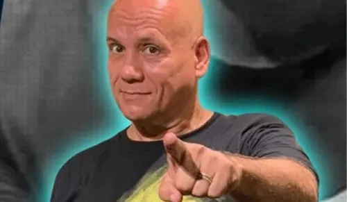 
				
					Quem era Anísio Mello Júnior, famoso no anime Dragon Ball
				
				