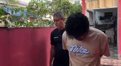 
					Rapper MC Estudante é preso suspeito de agressão à ex-namorada
				
				