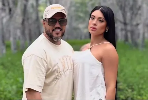 
					Namorada de Belo causa tumulto em festa do ex-jogador Romário
				
				