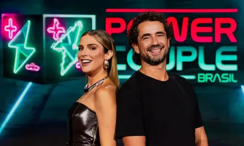 
					Record volta atrás e ressuscita 'Power Couple'; saiba detalhes
				
				
