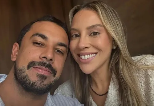 
					‘BBB 25’: Maike se declara para Renata Saldanha após assumir namoro
				
				