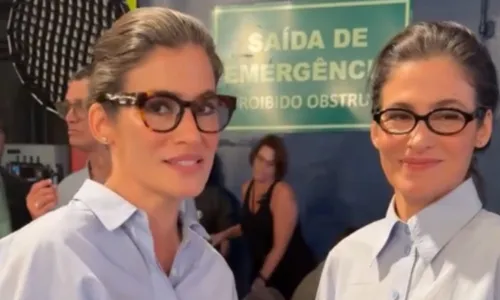   					Renata Vasconcellos faz aparição rara com gêmea em gravação na Globo  				  				