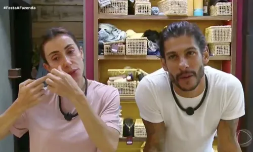 
					Resumo A Fazenda 17: Carol faz revelação, Record detonada e romance
				
				