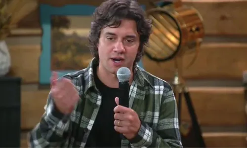 
					Resumo A Fazenda 17: Carol se revolta, Dudu flerta e grupos mudam
				
				