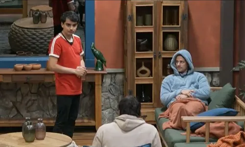 
					Resumo A Fazenda 17: Michelle surta, Dudu detona aliadas e Maria acusa
				
				