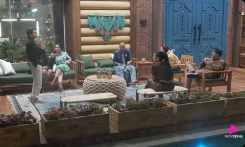 
					Resumo A Fazenda 17: Nizam revoltado, peões suspeitam de morte e treta
				
				