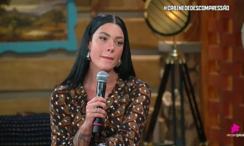 
					A Fazenda: Rayane expõe o que Belo falou antes dela entrar no reality
				
				