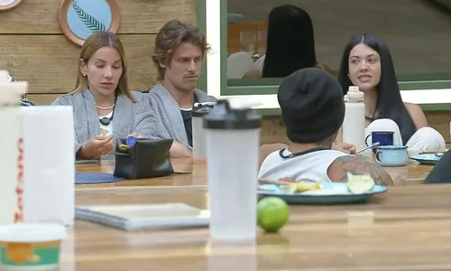 
					Resumo A Fazenda 17: Yoná detona aliados, Rayane faz revelação e beijo
				
				