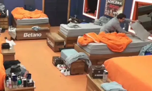 
					Resumo A Fazenda 17: Yoná surta, armação de Will e Record detonada
				
				