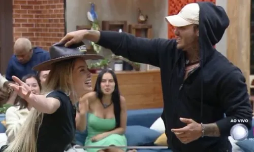 
					Resumo A Fazenda: Carol briga com rivais, Walério revoltado e promessa
				
				