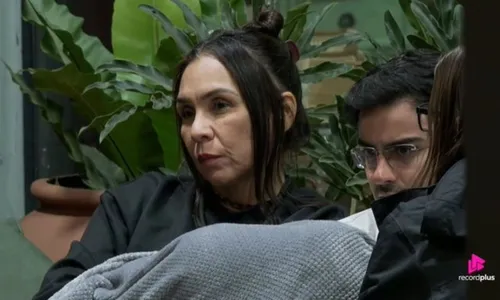 
					Resumo A Fazenda: Carol treta com Saory, Yoná detonada e Nizam chocado
				
				