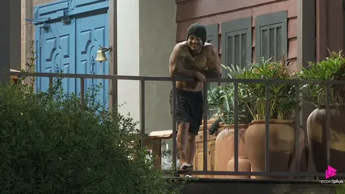 
					Resumo A Fazenda: Dudu acusado de traição e Yoná parte para ataque
				
				