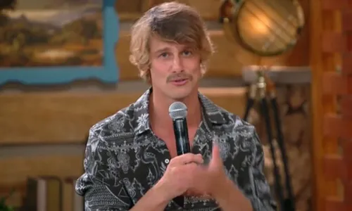 
					A Fazenda 17: Matheus ataca Dudu Camargo: 'Comanda todos'
				
				