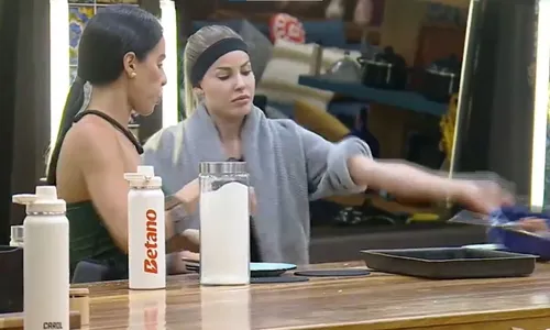 
					Resumo A Fazenda: Saory joga panela, Duda faz acusação e Carol debocha
				
				