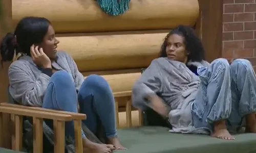 
					Resumo A Fazenda: Saory joga panela, Duda faz acusação e Carol debocha
				
				