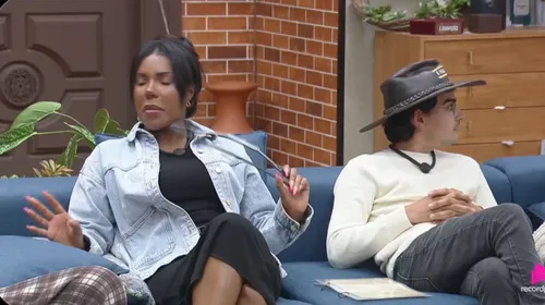 
					Resumo A Fazenda: tombo de Carol, volta de Dudu e Saory e novo barraco
				
				