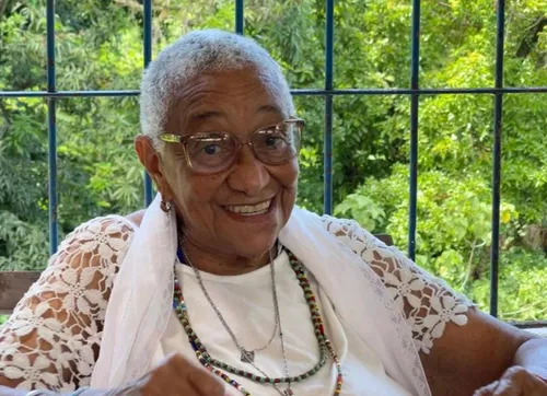 
					Ricardo Ishmael lança livro em evento com Mariene de Castro e mais
				
				
