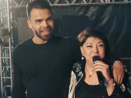 
					Roberta Miranda é casada? Cantora fez revelações no 'Encontro'
				
				