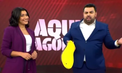 
				
					Celso Portiolli 'alfineta' filha de Silvio Santos após mudanças no SBT
				
				
